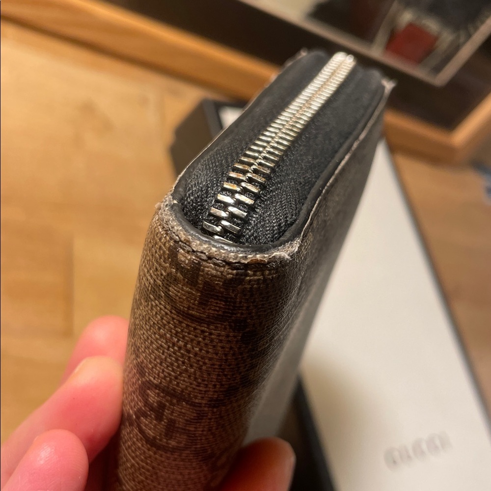 Gucci Tiger GG Supreme Monogram Zippy Wallet with Box & Dust Bag FULL INCLUSION - Picture 6 of 16